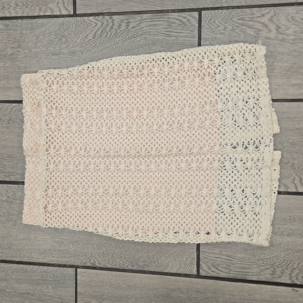 Free People Ivory Crochet Lace Pencil Skirt Women’s Size 4